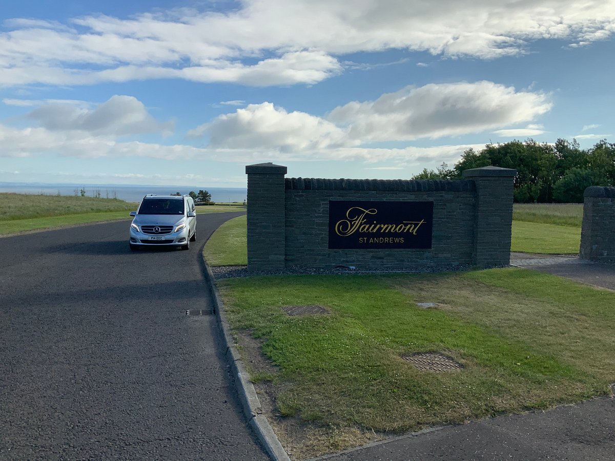 edinburgh executive carriages Edinburgh Luxury Travel